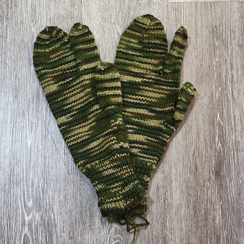 Handmade Hunting Mitts